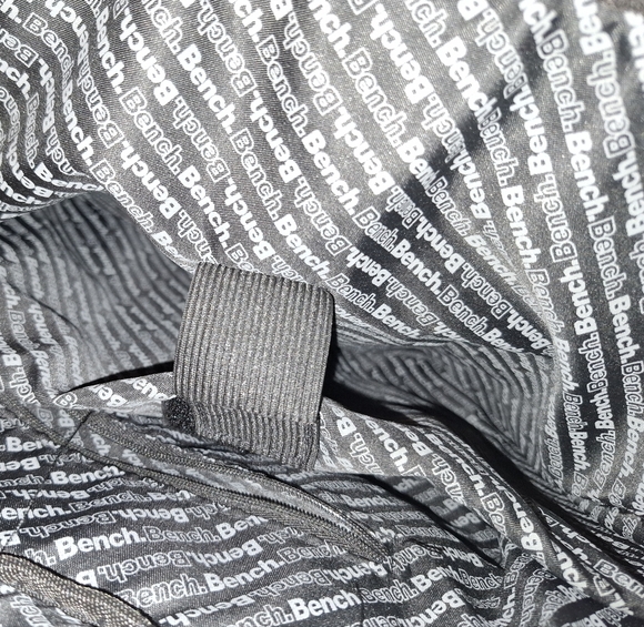 BENCH Convertable Bag - Picture 5 of 5